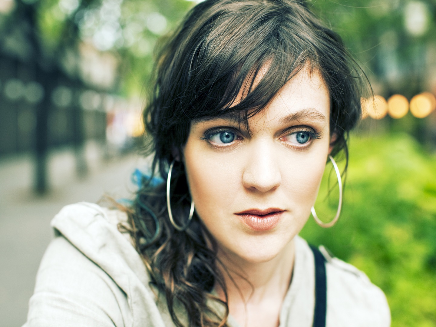 Amelia Curran Music Artist Profile